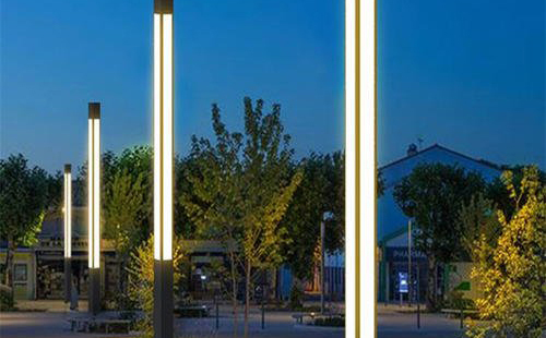 太阳能乌兰景观灯定制常见问题与解决方案